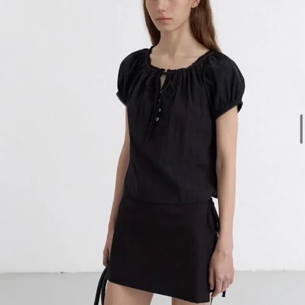 던스트 블라우스 2-WAY SHIRRING BLOUSE BLACK S