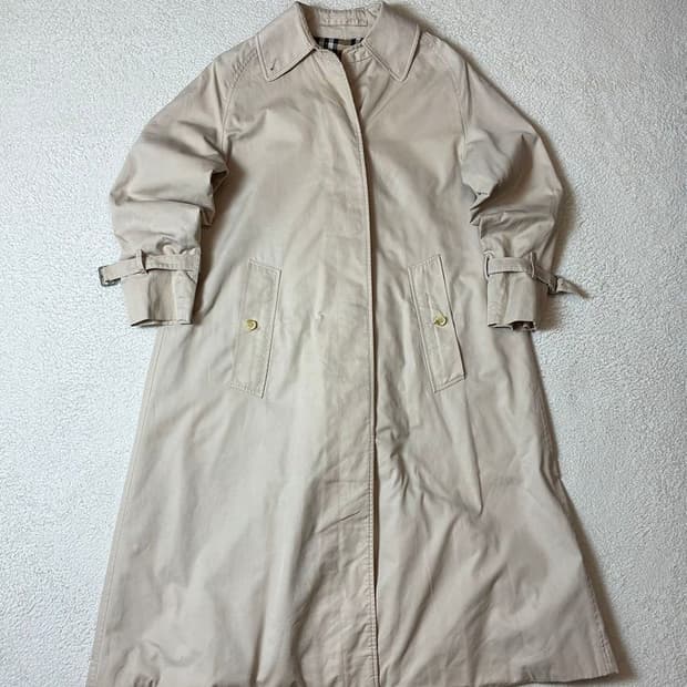 버버리 90's 싱글 시그니처 A 라인 트렌치 코트 PN7560