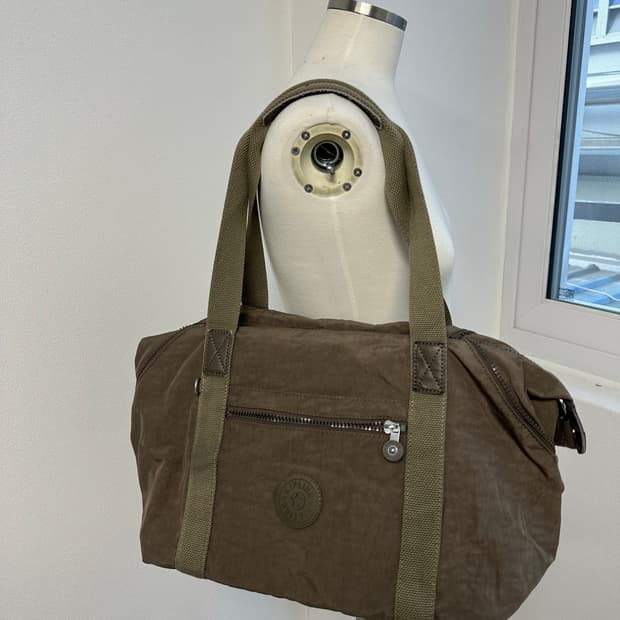 키플링 카키 토트백