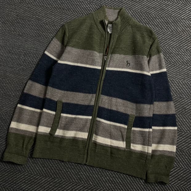 헤지스 자수로고 컬러블럭 스트라이프 니트 집업y 4382