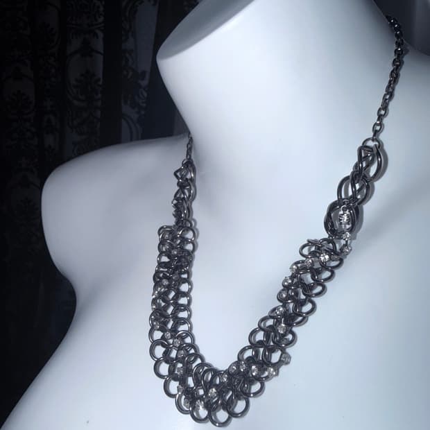༒ NECKLACE 007 블랙 오벌 루프 크리스탈 체인 네크리스