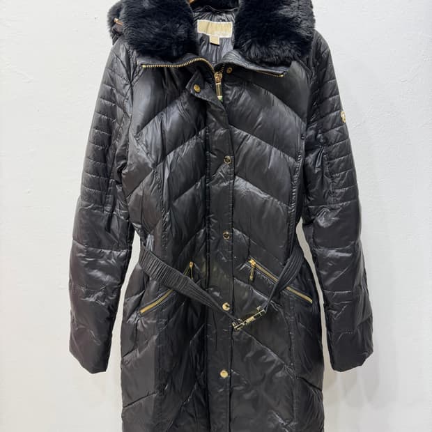 정품) 마이클코어스 금장 퍼 패딩 S