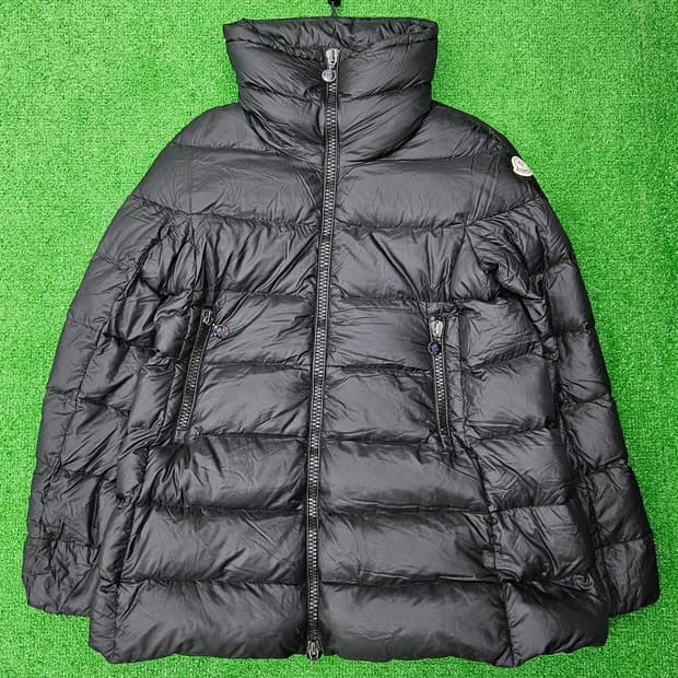 (정품)몽클레어 여성 블랙 패딩 1사이즈