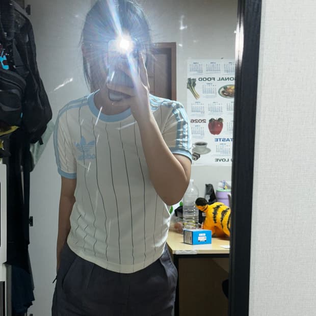 (W) 아디다스 삼선 티셔츠 오프 화이트