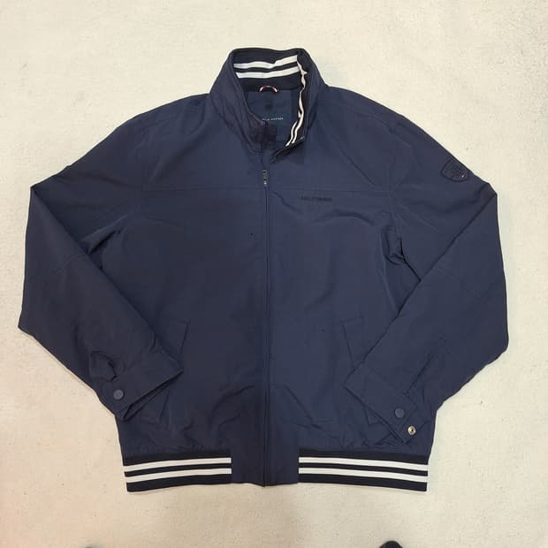 타미힐피거  바람막이L