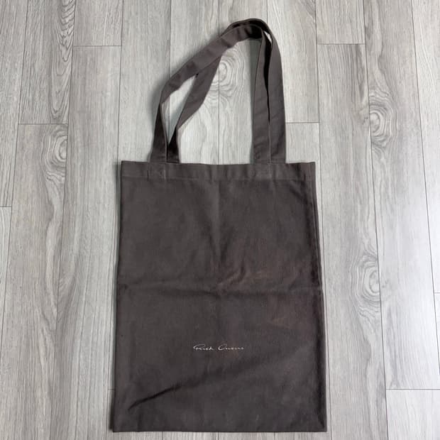 릭오웬스 메인로고 더스트백 브라운