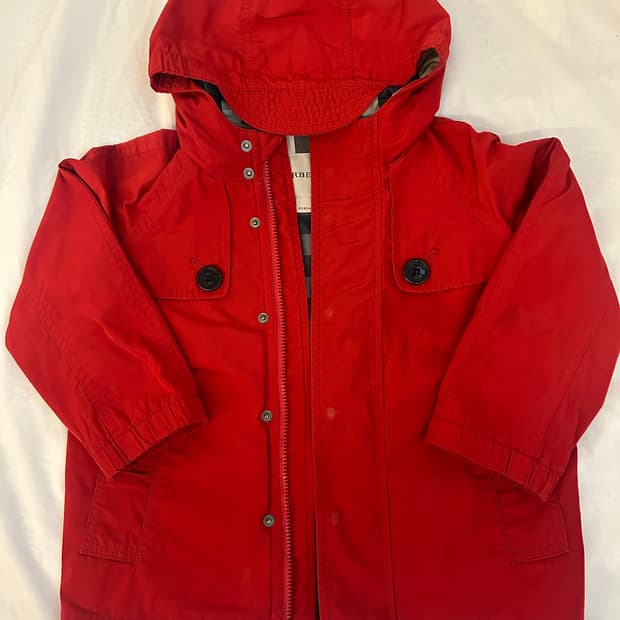 버버리 정품 아동 바람막이 점퍼2y/92cm