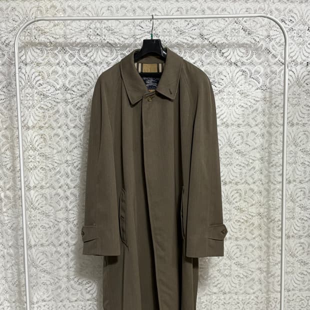 Burberry khaki trench coat