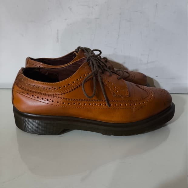 uk7 260mm 닥터마틴 클래식윙팁 브로그 구두