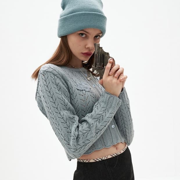 ODDONEOUT 오드원아웃 버터플라이 패치 크롭 가디건 OS