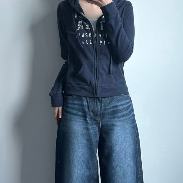 홀리스터 y2k 와투케 네이비 딱붙 후드집업