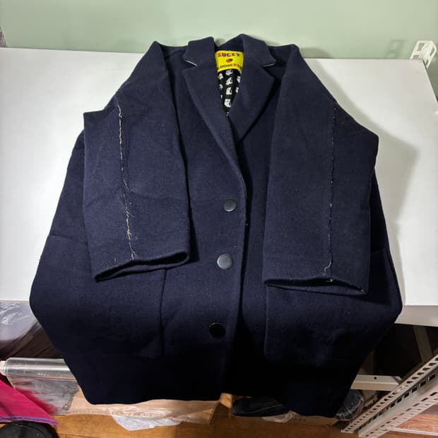 우먼FREE 럭키슈에뜨 다크네이비 울 싱글코트