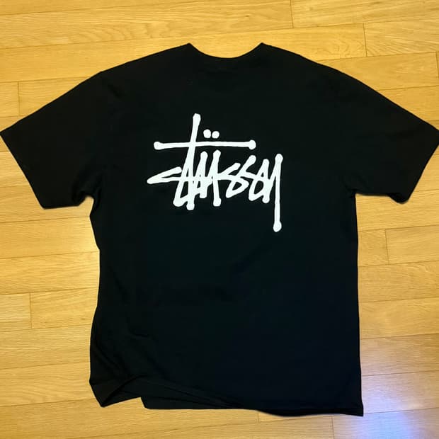 스투시 기본 로고 반팔 티셔츠