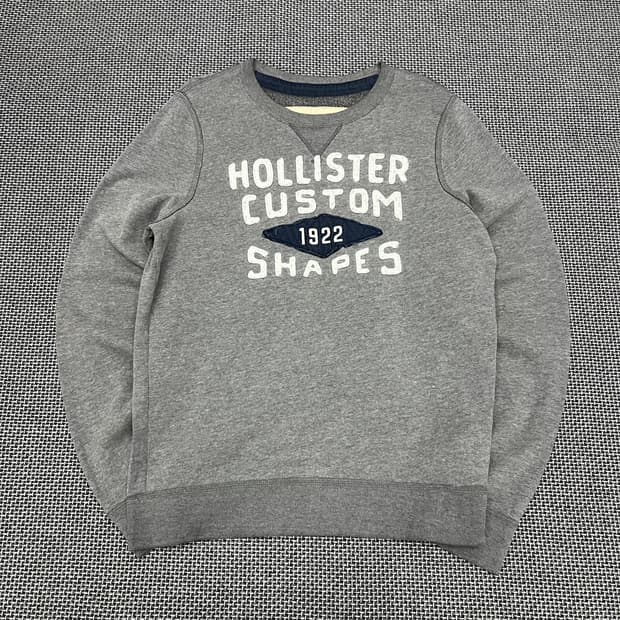 착샷O 홀리스터 그레이 슬리브 맨투맨