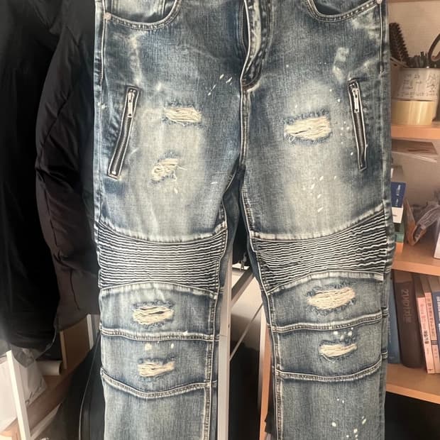 Racer worldwide bleach painter denim