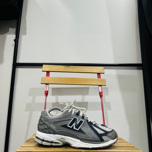 260) 뉴발란스 운동화 남성 남자 신발 1906R 그레이