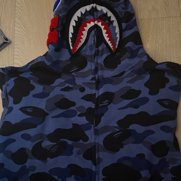 베이프 청계 후드집업