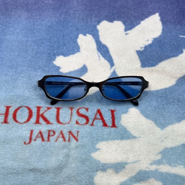 Valentino Metal Frame Blue Lens 선글라스