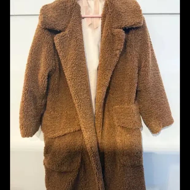 넘버투애니원 갈색 뽀글이 코트