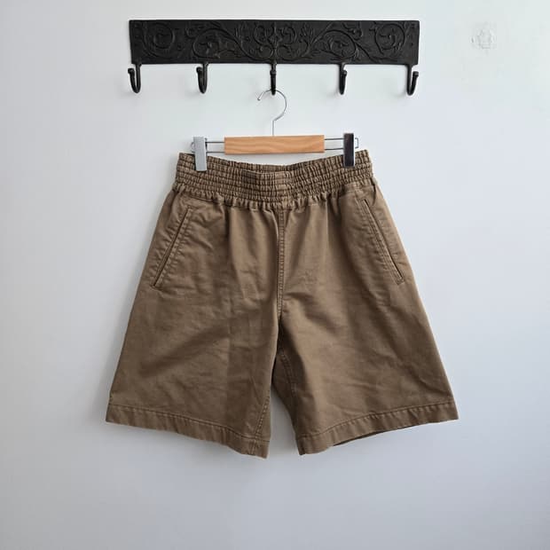 꼼데가르송 코튼 반바지