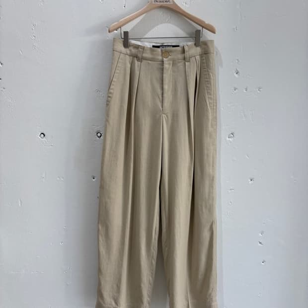 Jacquemus 랩 팬츠