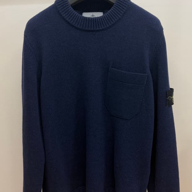 (M/100) 스톤아일랜드 울 포켓 니트 네이비