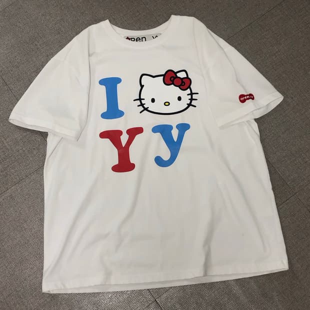 open yy x hello kitty  티셔츠