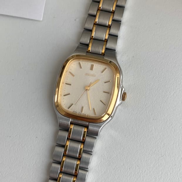 Seiko 세이코 콤비 린넨 다이얼 스퀘어 쿼츠