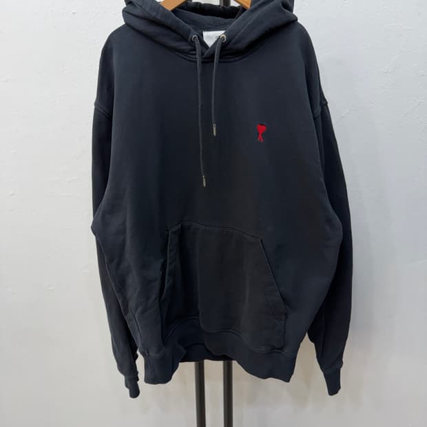 정품) 아미 스몰 하트 블랙 후드티 L