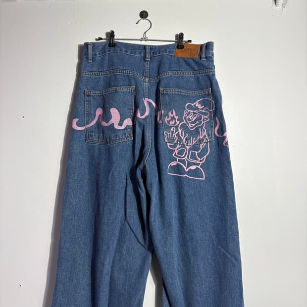 WKNDRS 그래픽 데님 팬츠 (무료배송)