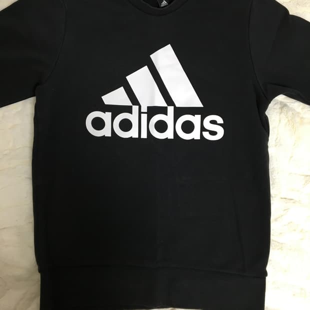 아디다스 맨투맨