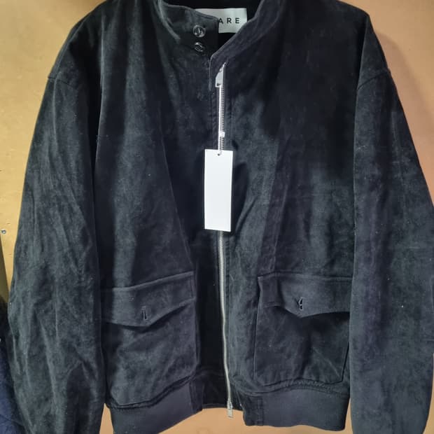 수아레 남성 스웨이드 자켓 새상품 