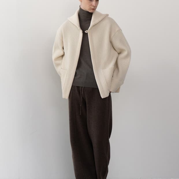 우마뭉 umarmung 니트 가디건 아이보리