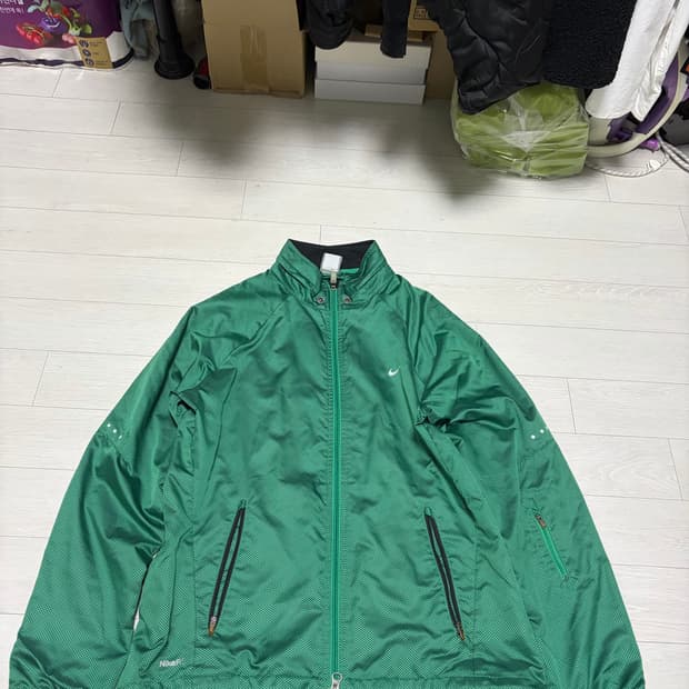나이키 FitStorm 바람막이 XL