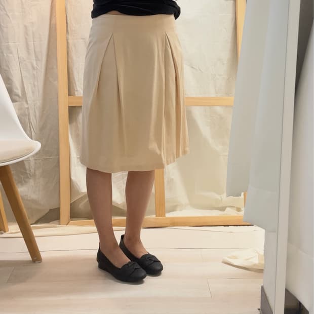 courrèges pintuck midi skirt