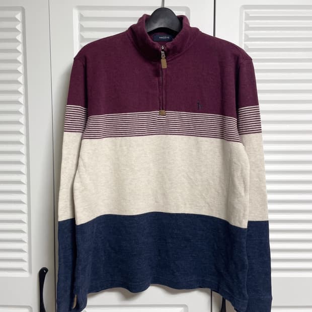 헤지스 반집업 티셔츠