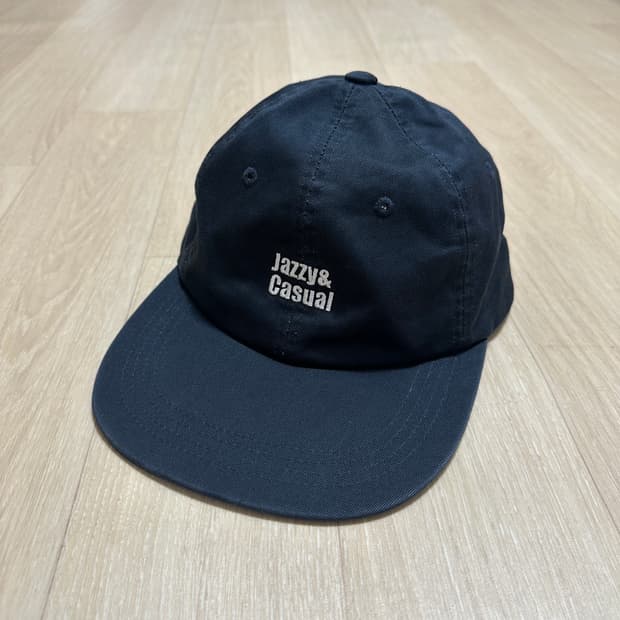Free 브루먼 볼캡 일자챙 네이비