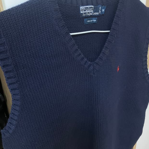 폴로 니트 베스트 