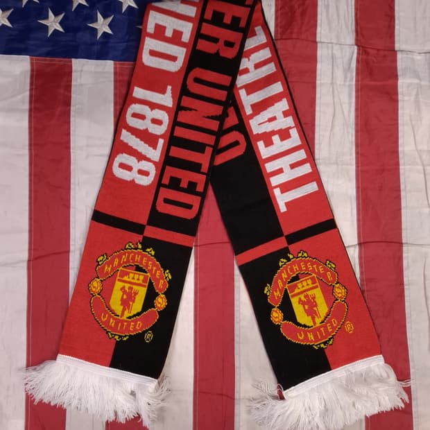 새제품급 오리지날 맨체스터유나이티드 리버서블 머플러