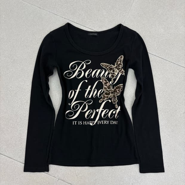 레오파드 나비 레터링 롱슬리브