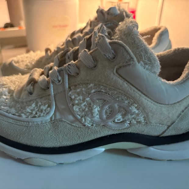 샤넬 트위드 스니커즈 아이보리 색상 37