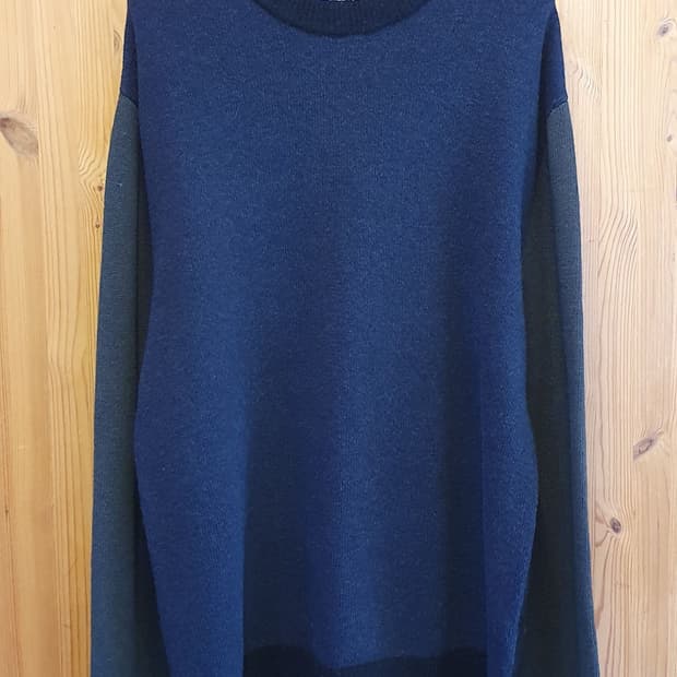 100.COS 울 라운드니트 