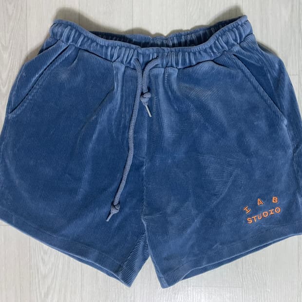 아이앱스튜디오 코듀로이 반바지 M