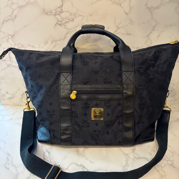정품 MCM 금장 패브릭 토트백 