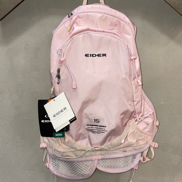 (새상품) 아이다 에어런 15 핑크백팩 팝니다!