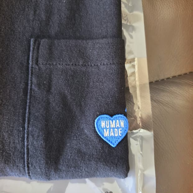 휴먼메이드 한정판 포켓 반팔티셔츠