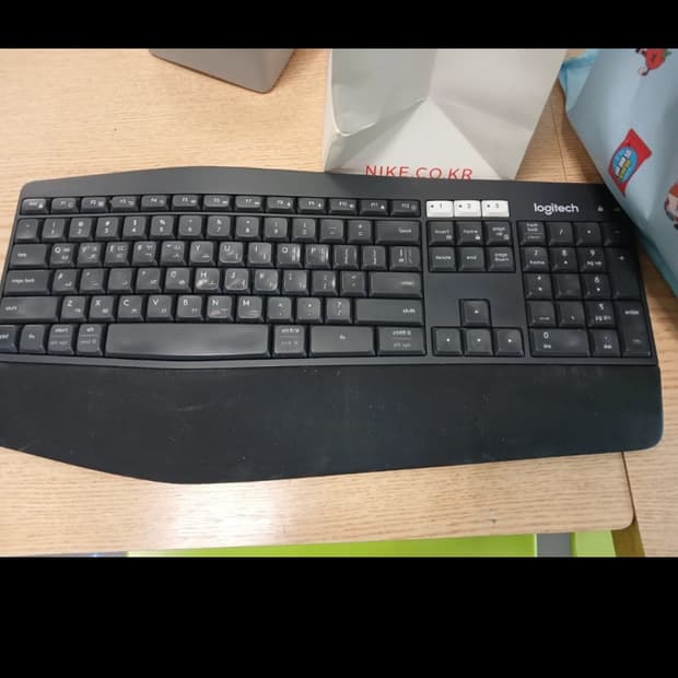 로지텍 블루투스 키보드 mk850