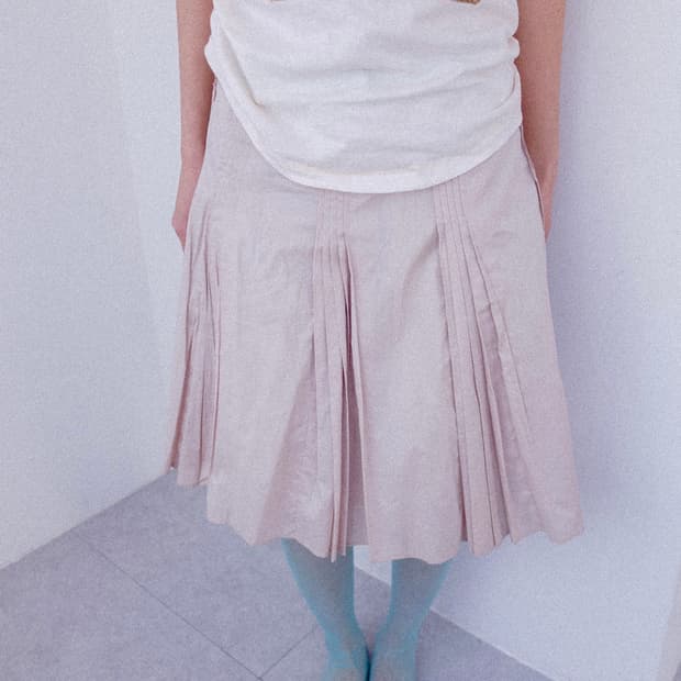 Dust pink pleats midi skirt