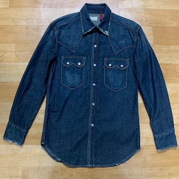 LEVIS 리바이스 레드룹 00'S 웨스턴 데님셔츠(M 사이즈)