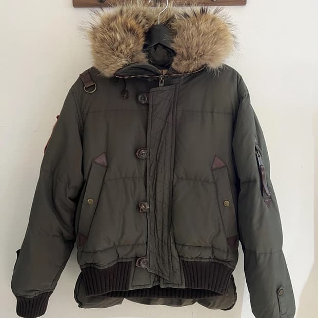 디스퀘어드 패딩